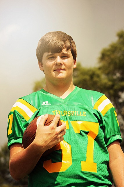 比萨vs克雷莫内塞：夸德拉多、恩佐拉首发，瓦尔迪、米卡伊尔-法耶出战