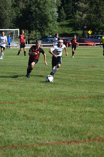 因长相帅气被盗用照片聊骚约炮，川超眉山队球员发声明辟谣