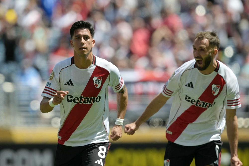 本赛季中超丢球榜：成都蓉城28球最少，梅州客家71球最多